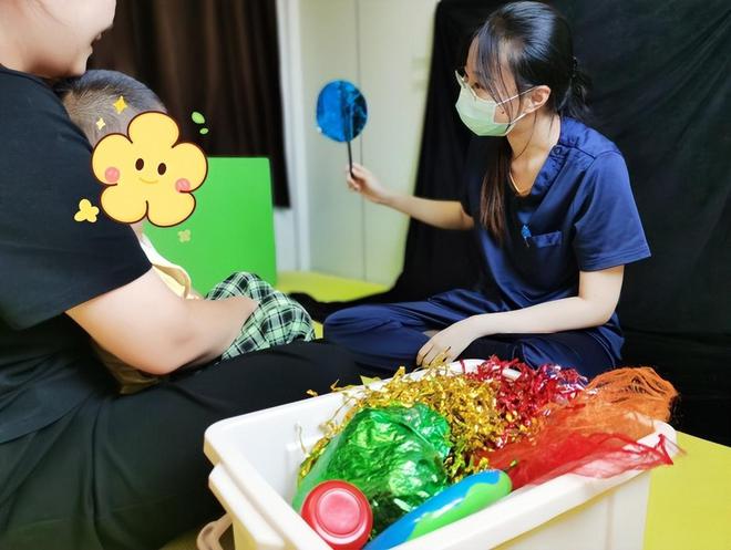 kaiyun网站徐州市儿童医院康复团队(OT)--用心治疗点亮希望医路同行(图4)