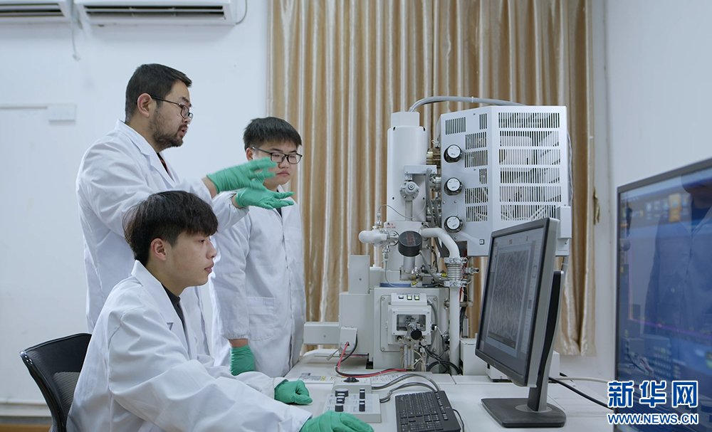 开云网站 Kaiyun开云湖北省政协常务委员彭育园:推进教育科技人才“三位一体”融合发展 不断塑造创新发展新优势(图5)